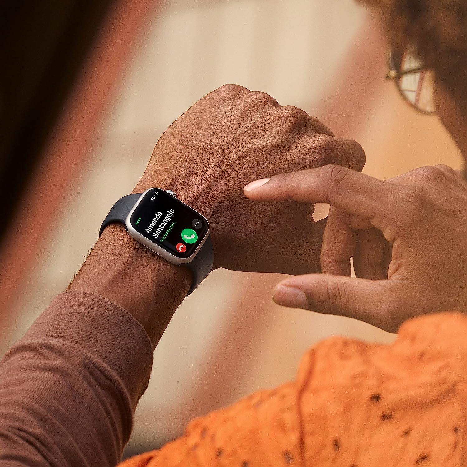 Apple Watch Series 8 (GPS 41mm) Smart watch.