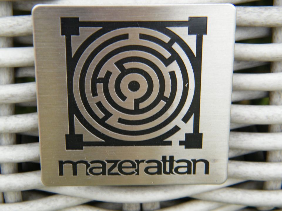 Stunning Maze Rattan 6 Seater Dining Set with Ice Bucket