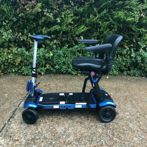 SOLAX GENIE BLUE Manual Folding Mobility Boot Scooter