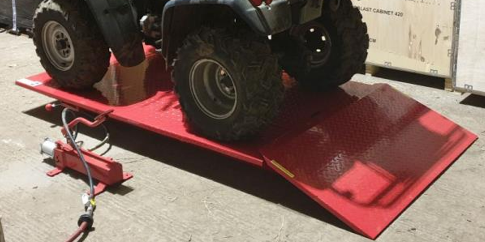 Quad Bike Bench Lift. Motorcycle Lift.Ride On Mower Bench Hydraulic Lift