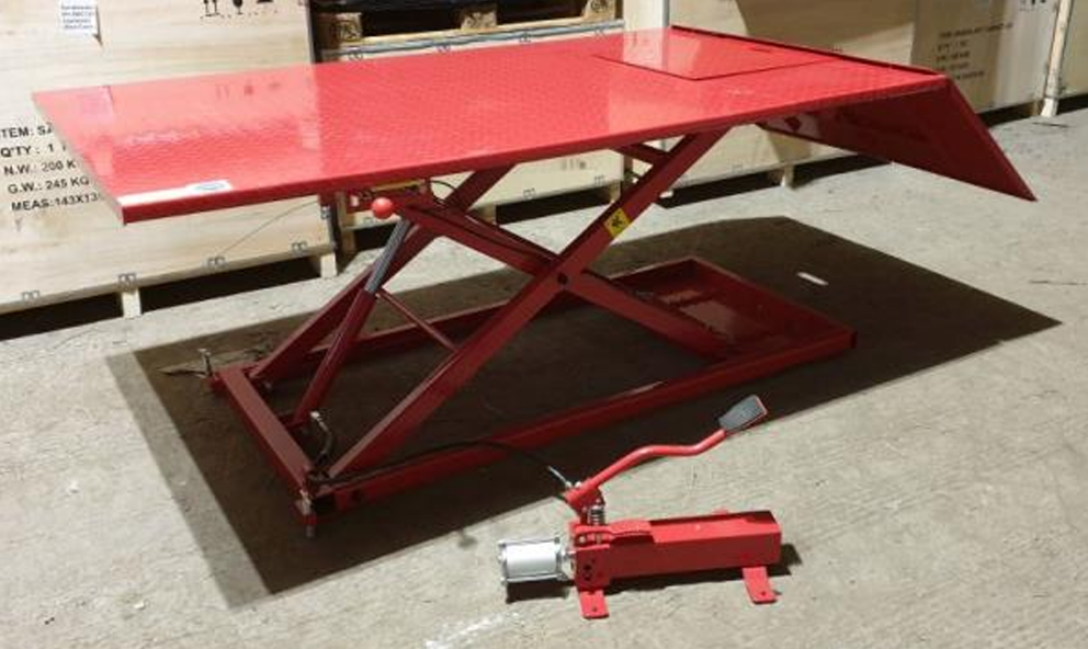 Quad Bike Bench Lift. Motorcycle Lift.Ride On Mower Bench Hydraulic Lift